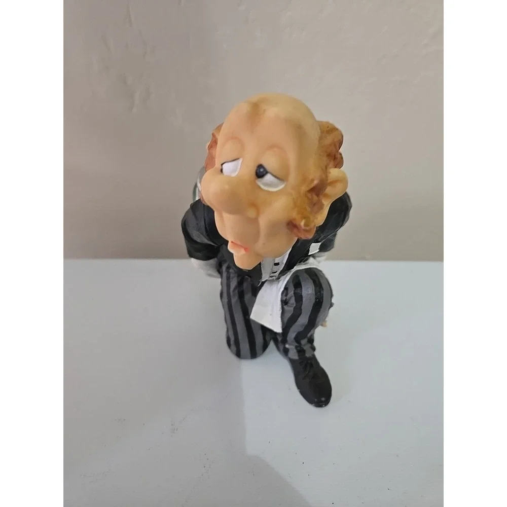 Vtg James The Butler Wine Bottle S/P Spirits Bottle Holder/Stand 1990 Decor